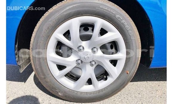 Acheter Import Voiture Hyundai i10 Bleu à Import - Dubai, Grande Comore Acheter Import Voiture Hyundai i10 Bleu à Import - Dubai, Grande Comore