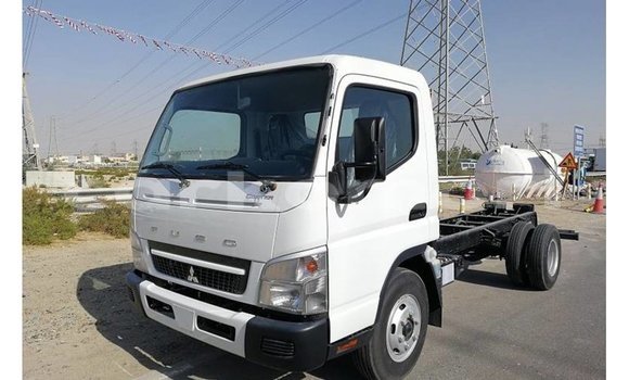 Buy Import Mitsubishi Carisma White Car in Import - Dubai in Great Comore Buy Import Mitsubishi Carisma White Car in Import - Dubai in Great Comore