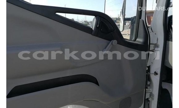 Buy Import Mitsubishi Carisma White Car in Import - Dubai in Great Comore Buy Import Mitsubishi Carisma White Car in Import - Dubai in Great Comore