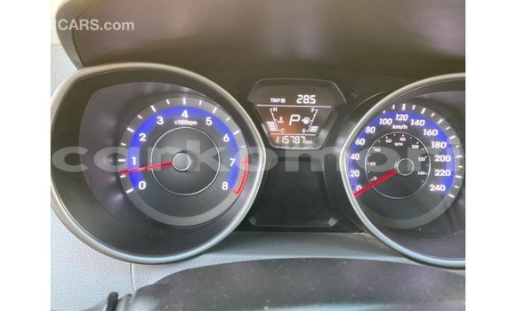 Acheter Import Voiture Hyundai Elantra Noir à Import - Dubai, Grande Comore Acheter Import Voiture Hyundai Elantra Noir à Import - Dubai, Grande Comore