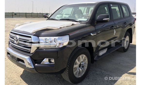 Acheter Import Voiture Toyota Land Cruiser Noir à Import - Dubai, Grande Comore Acheter Import Voiture Toyota Land Cruiser Noir à Import - Dubai, Grande Comore
