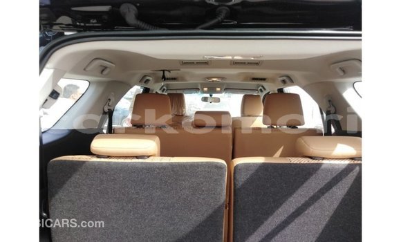 Buy Import Toyota Fortuner Black Car in Import - Dubai in Great Comore Buy Import Toyota Fortuner Black Car in Import - Dubai in Great Comore