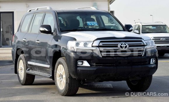 Buy Import Toyota Land Cruiser Black Car in Import - Dubai in Great Comore Buy Import Toyota Land Cruiser Black Car in Import - Dubai in Great Comore