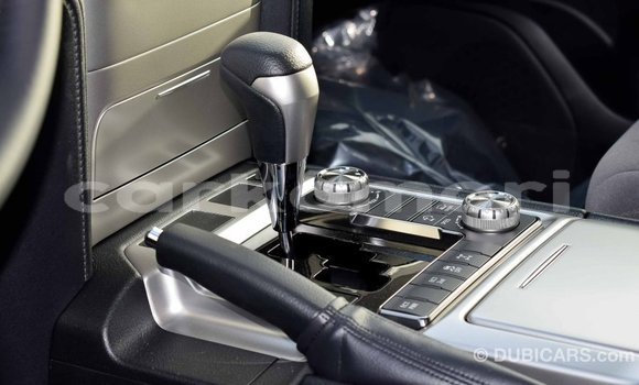 Buy Import Toyota Land Cruiser Black Car in Import - Dubai in Great Comore Buy Import Toyota Land Cruiser Black Car in Import - Dubai in Great Comore
