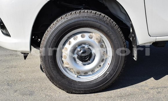 Buy Import Toyota Hilux White Car in Import - Dubai in Great Comore Buy Import Toyota Hilux White Car in Import - Dubai in Great Comore