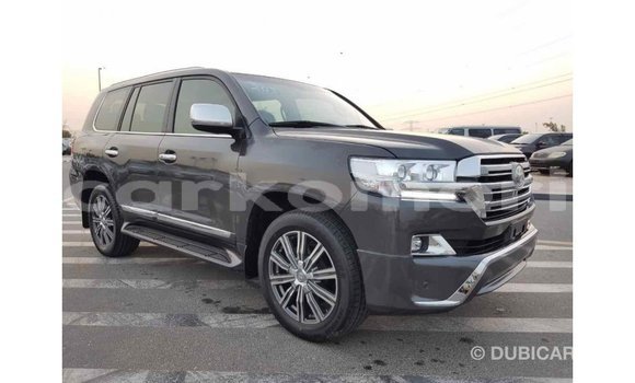 Acheter Import Voiture Toyota Land Cruiser Autre à Import - Dubai, Grande Comore Acheter Import Voiture Toyota Land Cruiser Autre à Import - Dubai, Grande Comore