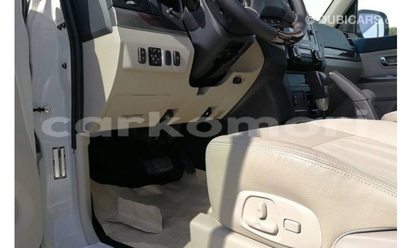 Buy Import Mitsubishi Pajero White Car in Import - Dubai in Great Comore Buy Import Mitsubishi Pajero White Car in Import - Dubai in Great Comore