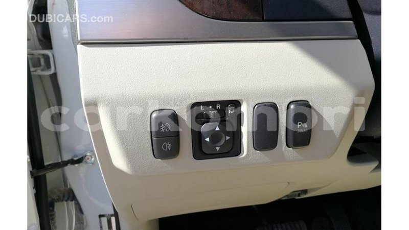 Big with watermark mitsubishi pajero grande comore import dubai 1802