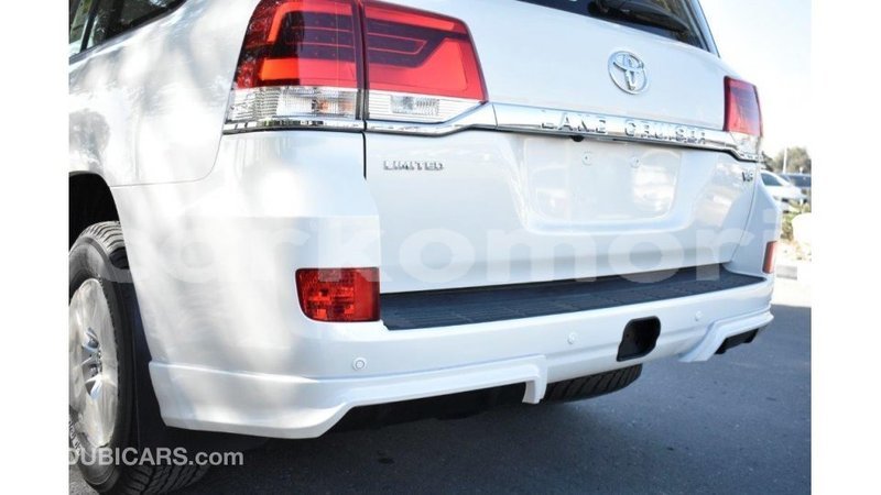 Big with watermark toyota land cruiser grande comore import dubai 1810