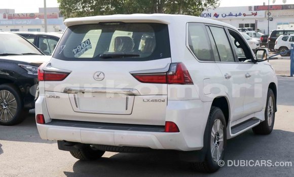 Buy Import Lexus LX White Car in Import - Dubai in Great Comore Buy Import Lexus LX White Car in Import - Dubai in Great Comore