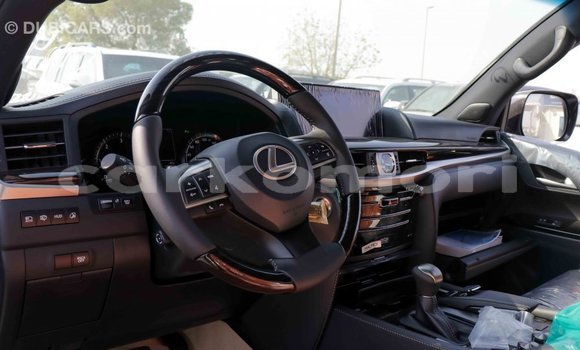 Buy Import Lexus LX White Car in Import - Dubai in Great Comore Buy Import Lexus LX White Car in Import - Dubai in Great Comore