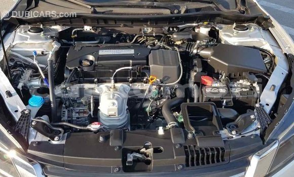 Acheter Import Voiture Honda Accord Autre à Import - Dubai, Grande Comore Acheter Import Voiture Honda Accord Autre à Import - Dubai, Grande Comore
