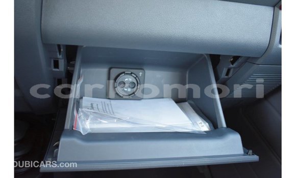 Acheter Import Voiture Toyota Land Cruiser Rouge à Import - Dubai, Grande Comore Acheter Import Voiture Toyota Land Cruiser Rouge à Import - Dubai, Grande Comore