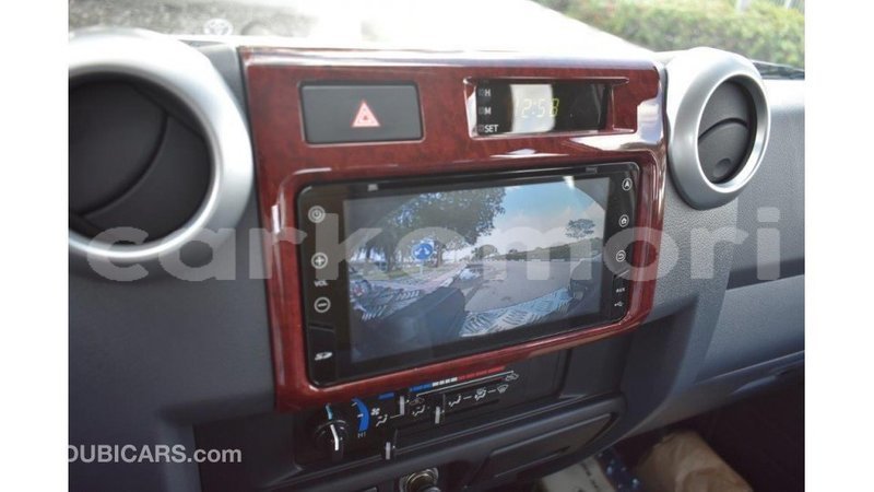 Big with watermark toyota land cruiser grande comore import dubai 1825