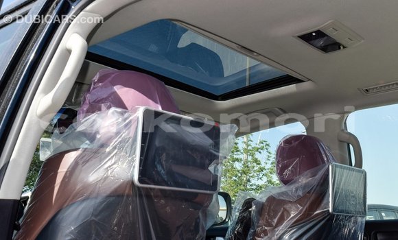 Buy Import Toyota Land Cruiser Black Car in Import - Dubai in Great Comore Buy Import Toyota Land Cruiser Black Car in Import - Dubai in Great Comore