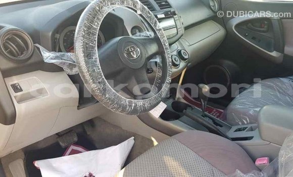 Acheter Import Voiture Toyota RAV4 Autre à Import - Dubai, Grande Comore Acheter Import Voiture Toyota RAV4 Autre à Import - Dubai, Grande Comore