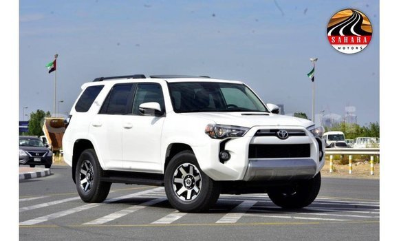 Acheter Import Voiture Toyota 4Runner Blanc à Import - Dubai, Grande Comore Acheter Import Voiture Toyota 4Runner Blanc à Import - Dubai, Grande Comore