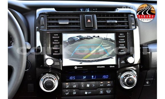 Acheter Import Voiture Toyota 4Runner Blanc à Import - Dubai, Grande Comore Acheter Import Voiture Toyota 4Runner Blanc à Import - Dubai, Grande Comore