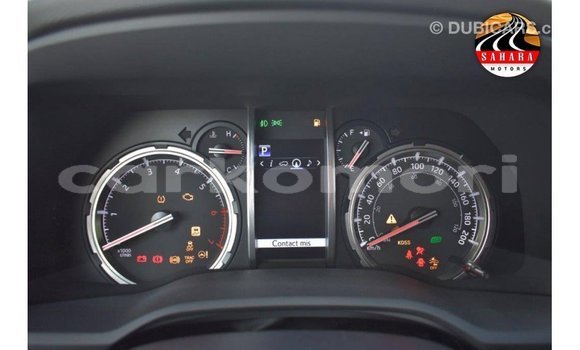 Acheter Import Voiture Toyota 4Runner Blanc à Import - Dubai, Grande Comore Acheter Import Voiture Toyota 4Runner Blanc à Import - Dubai, Grande Comore
