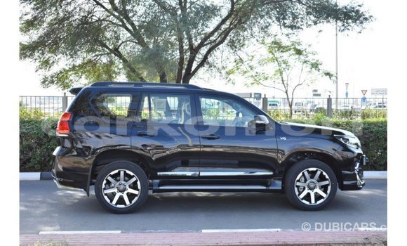 Acheter Import Voiture Toyota Prado Noir à Import - Dubai, Grande Comore Acheter Import Voiture Toyota Prado Noir à Import - Dubai, Grande Comore