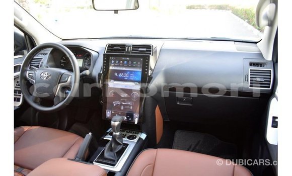 Acheter Import Voiture Toyota Prado Noir à Import - Dubai, Grande Comore Acheter Import Voiture Toyota Prado Noir à Import - Dubai, Grande Comore