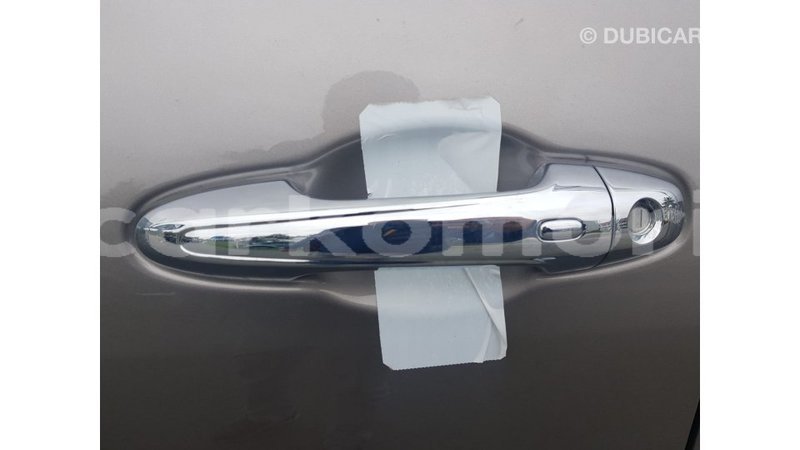 Big with watermark toyota hilux grande comore import dubai 1845