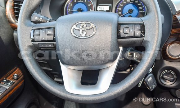 Buy Import Toyota Hilux White Car in Import - Dubai in Great Comore Buy Import Toyota Hilux White Car in Import - Dubai in Great Comore