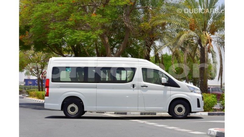 Big with watermark toyota hiace grande comore import dubai 1861