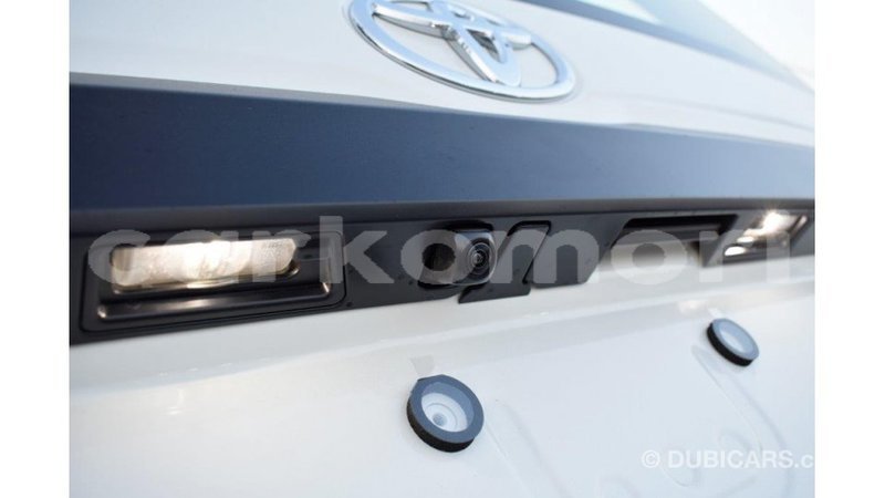 Big with watermark toyota hiace grande comore import dubai 1861