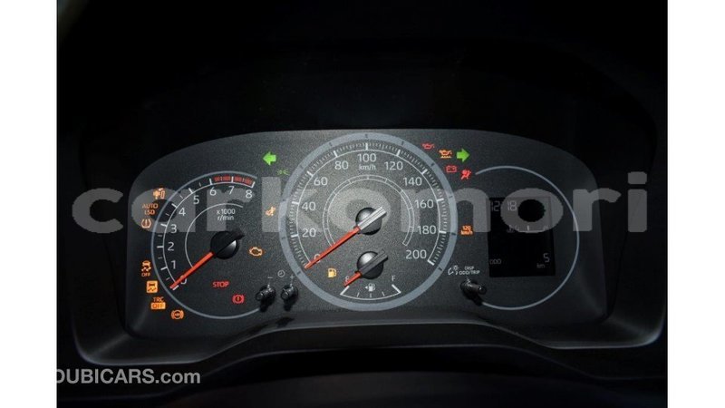 Big with watermark toyota hiace grande comore import dubai 1861