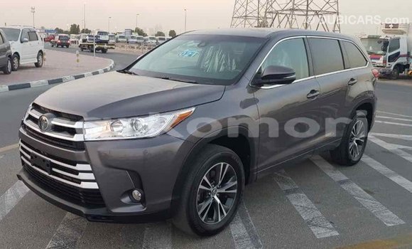 Acheter Import Voiture Toyota Highlander Autre à Import - Dubai, Grande Comore Acheter Import Voiture Toyota Highlander Autre à Import - Dubai, Grande Comore