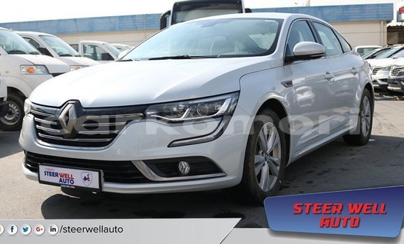 Acheter Import Voiture Renault Talisman Blanc à Import - Dubai, Grande Comore