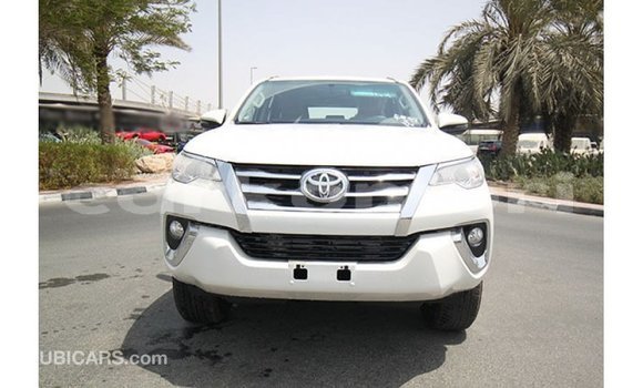 Buy Import Toyota Fortuner White Car in Import - Dubai in Great Comore Buy Import Toyota Fortuner White Car in Import - Dubai in Great Comore