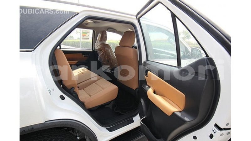 Big with watermark toyota fortuner grande comore import dubai 1866