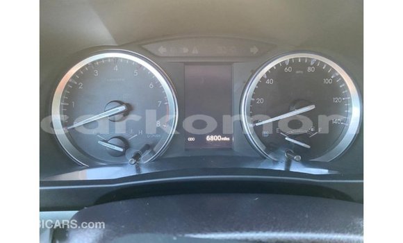 Acheter Import Voiture Toyota Highlander Blanc à Import - Dubai, Grande Comore Acheter Import Voiture Toyota Highlander Blanc à Import - Dubai, Grande Comore