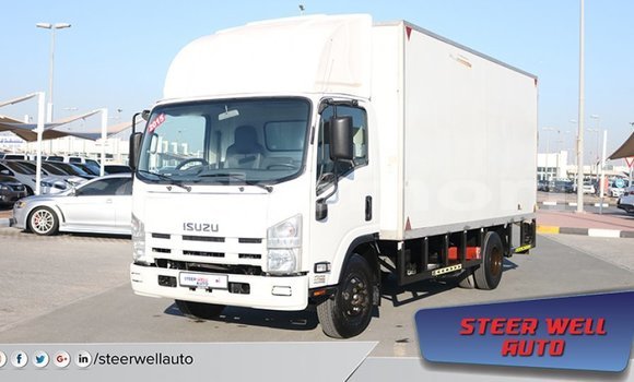 Acheter Import Utilitaire Isuzu FTR 850 Blanc à Import - Dubai, Grande Comore