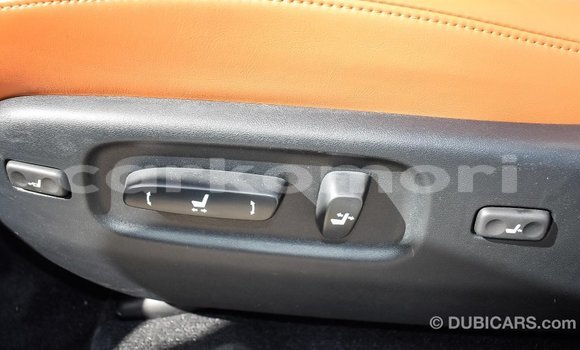 Buy Import Lexus LX White Car in Import - Dubai in Great Comore Buy Import Lexus LX White Car in Import - Dubai in Great Comore