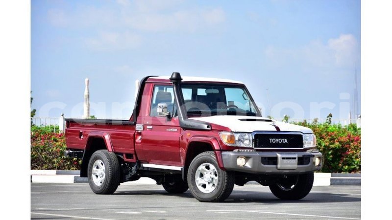 Big with watermark toyota land cruiser grande comore import dubai 1880