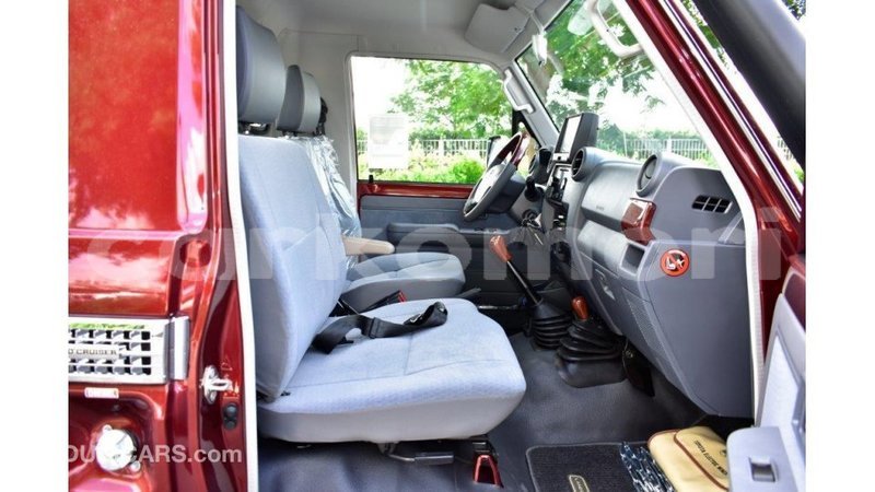 Big with watermark toyota land cruiser grande comore import dubai 1880