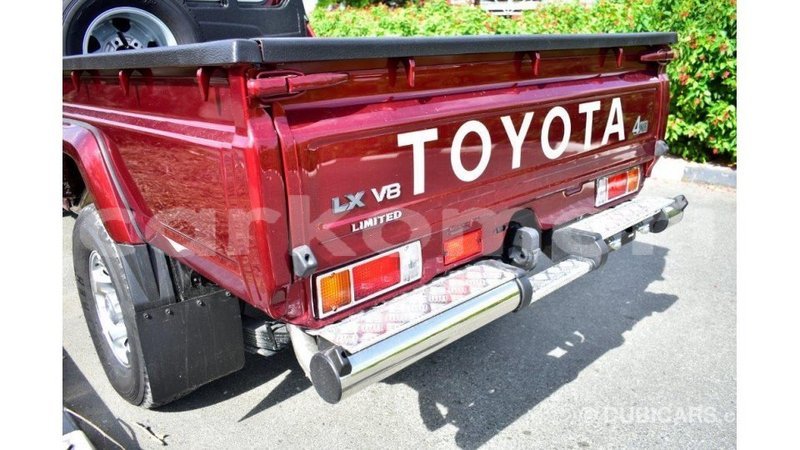 Big with watermark toyota land cruiser grande comore import dubai 1880