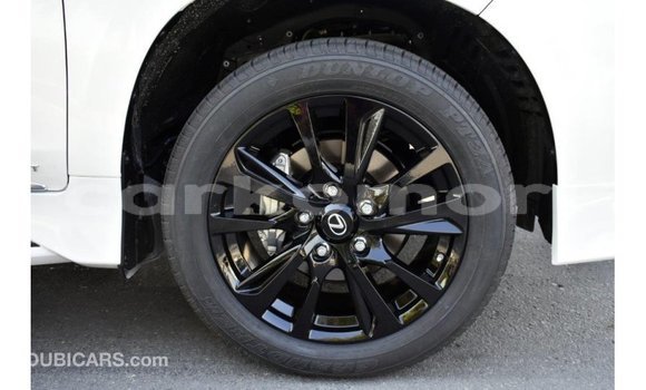 Acheter Import Voiture Lexus LX Blanc à Import - Dubai, Grande Comore Acheter Import Voiture Lexus LX Blanc à Import - Dubai, Grande Comore