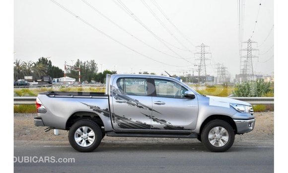 Acheter Import Voiture Toyota Hilux Autre à Import - Dubai, Grande Comore Acheter Import Voiture Toyota Hilux Autre à Import - Dubai, Grande Comore