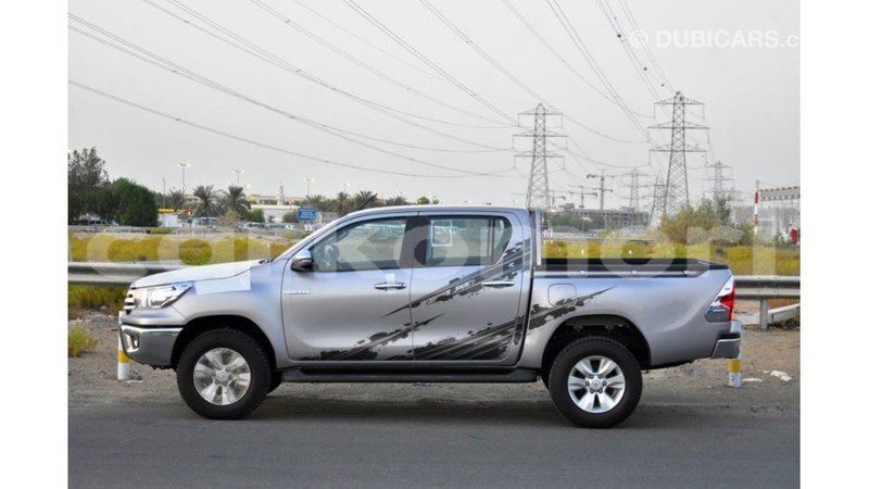 Big with watermark toyota hilux grande comore import dubai 1883