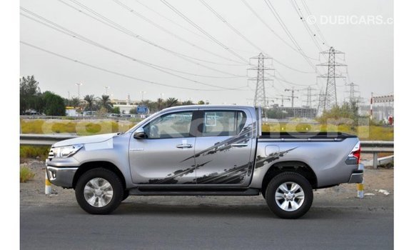 Acheter Import Voiture Toyota Hilux Autre à Import - Dubai, Grande Comore Acheter Import Voiture Toyota Hilux Autre à Import - Dubai, Grande Comore
