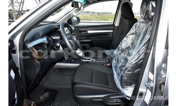 Acheter Import Voiture Toyota Hilux Autre à Import - Dubai, Grande Comore Acheter Import Voiture Toyota Hilux Autre à Import - Dubai, Grande Comore