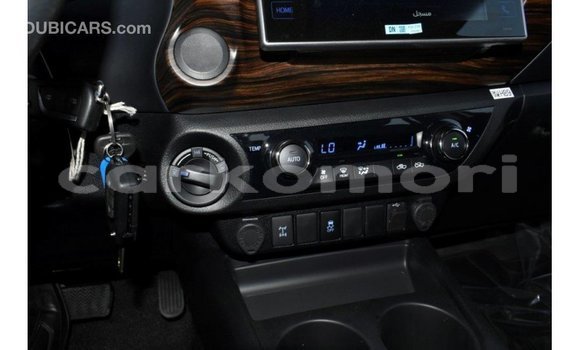 Acheter Import Voiture Toyota Hilux Autre à Import - Dubai, Grande Comore Acheter Import Voiture Toyota Hilux Autre à Import - Dubai, Grande Comore