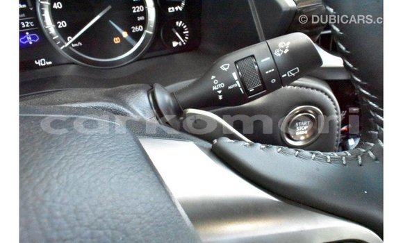 Acheter Import Voiture Lexus LX Noir à Import - Dubai, Grande Comore Acheter Import Voiture Lexus LX Noir à Import - Dubai, Grande Comore