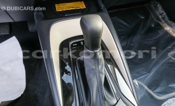 Acheter Import Voiture Toyota Corolla Blanc à Import - Dubai, Grande Comore Acheter Import Voiture Toyota Corolla Blanc à Import - Dubai, Grande Comore