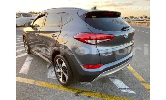 Acheter Import Voiture Hyundai Tucson Autre à Import - Dubai, Grande Comore Acheter Import Voiture Hyundai Tucson Autre à Import - Dubai, Grande Comore