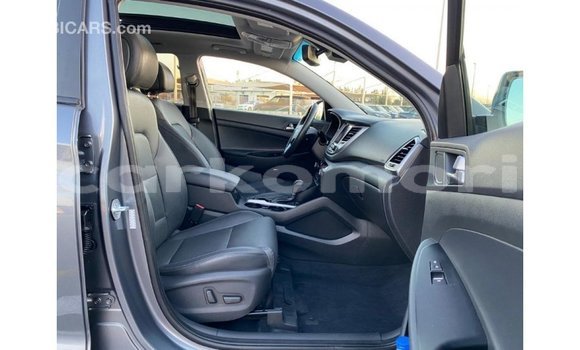 Acheter Import Voiture Hyundai Tucson Autre à Import - Dubai, Grande Comore Acheter Import Voiture Hyundai Tucson Autre à Import - Dubai, Grande Comore
